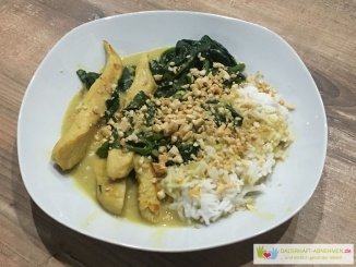 Hühnchencurry mit Spinat und Basmatireis